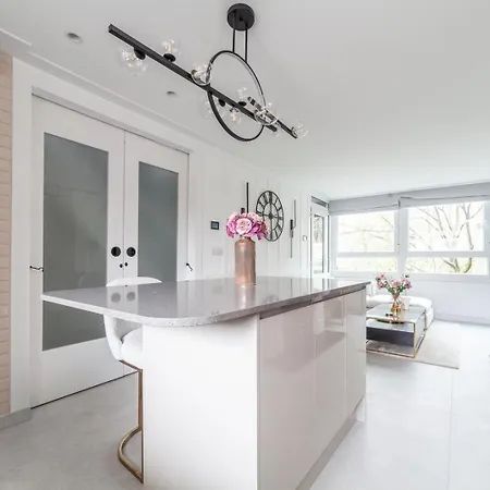 Excellent 3-Bed Flat In Elephant & Castle London Exterior photo